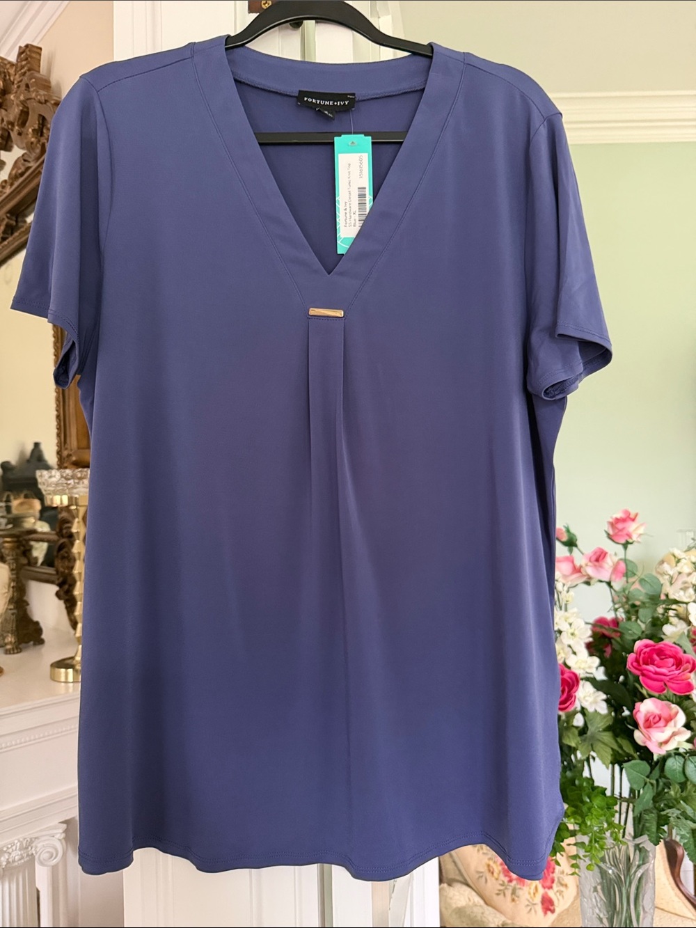 Fortune + Ivy V-Neck Short Sleeve Top - Blue Violet, size XL